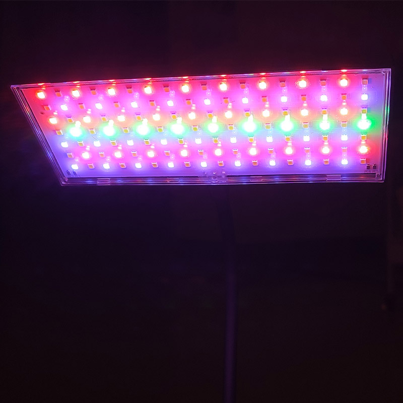 Lampa akwariowa z regulacją 3  – Aquarium Plant Iron recenzja i cena
